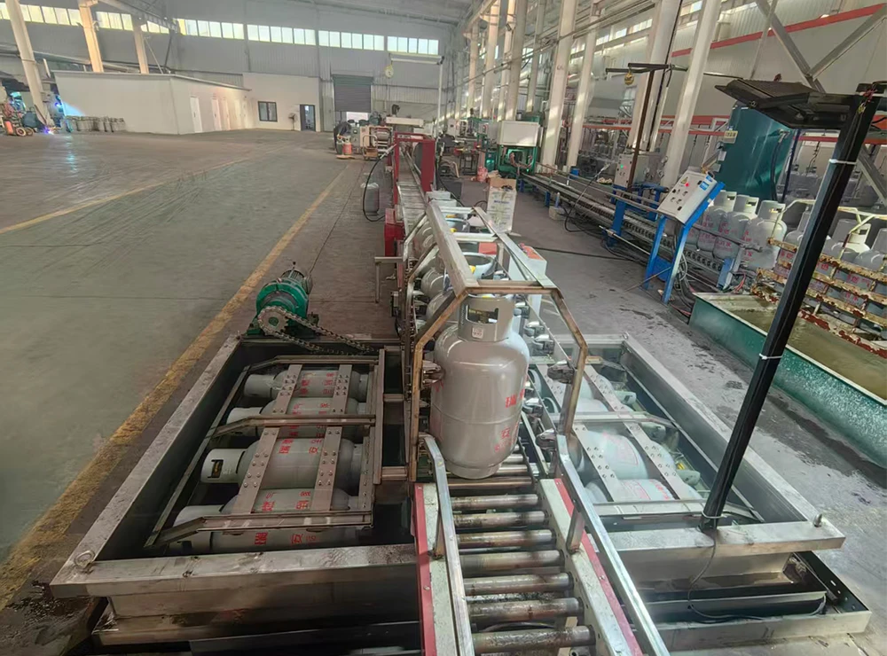 Machine de test de fuite d'air pour ligne de production de bouteilles de gaz GPL