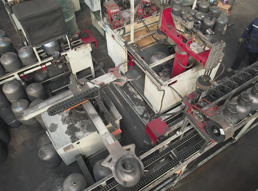 Machine &agrave; souder les colliers/anneaux de protection/poign&eacute;es pour la fabrication de bouteilles de GP