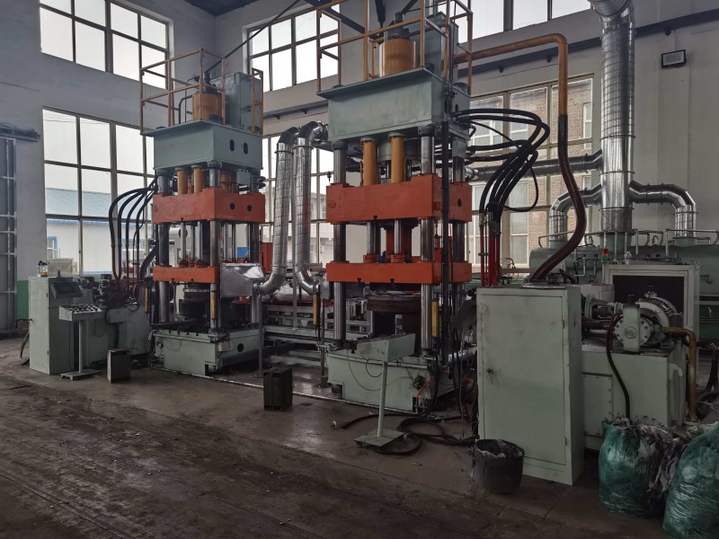 Étude de cas : Mise à niveau automatisée d'une ancienne usine de fabrication de bouteilles de GPL 
